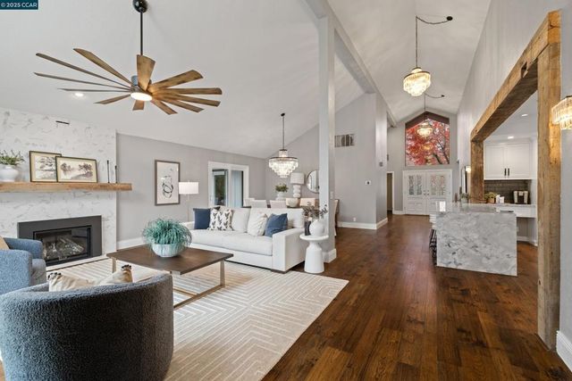 332 Red Maple Drive, Danville, CA 94506