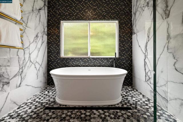 332 Red Maple Drive, Danville, CA 94506