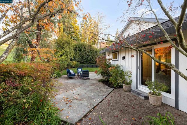 332 Red Maple Drive, Danville, CA 94506