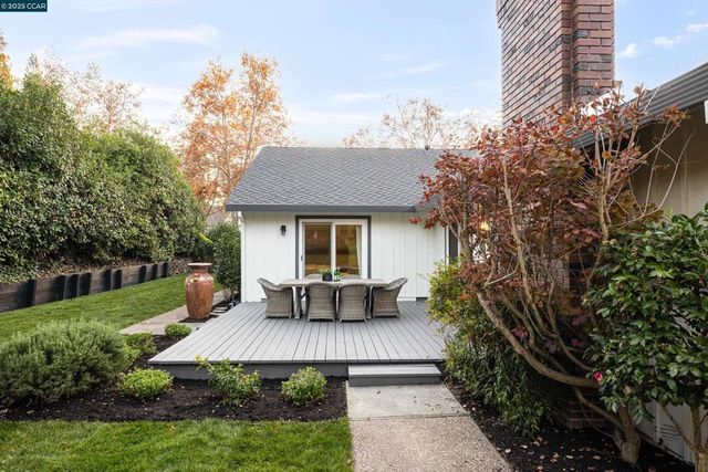 332 Red Maple Drive, Danville, CA 94506