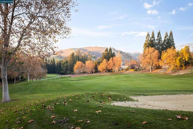 332 Red Maple Drive, Danville, CA 94506