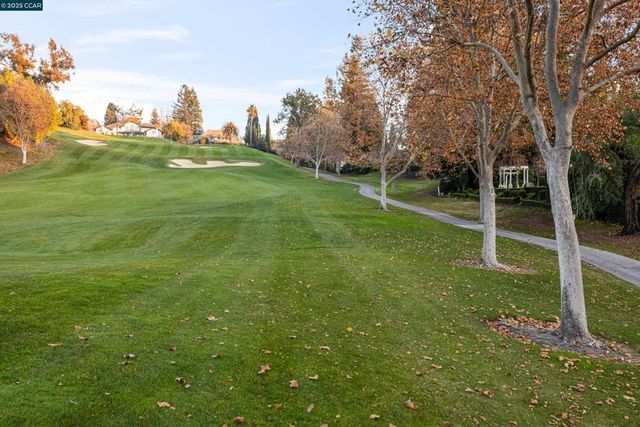 332 Red Maple Drive, Danville, CA 94506