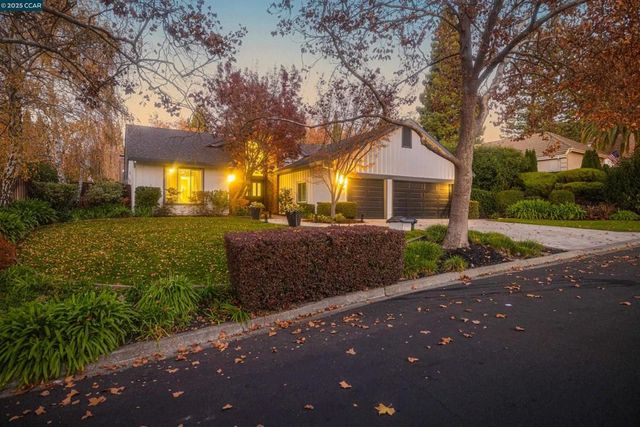 332 Red Maple Drive, Danville, CA 94506