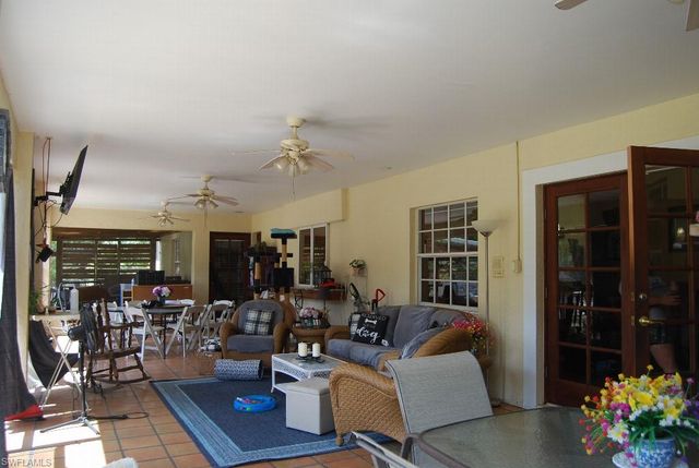 3480 4th AVE SE, Naples, FL 34117