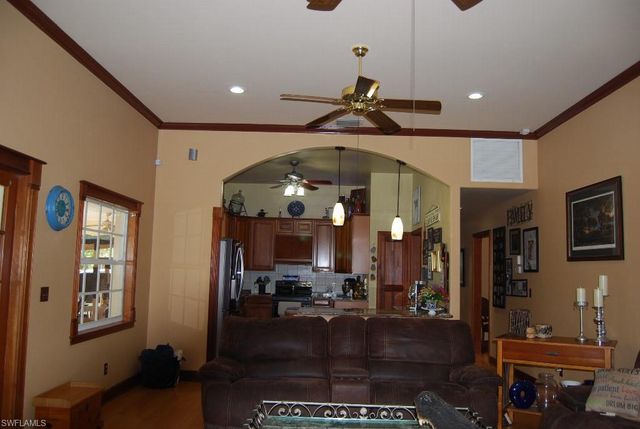 3480 4th AVE SE, Naples, FL 34117