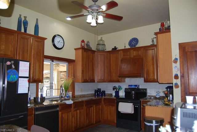 3480 4th AVE SE, Naples, FL 34117