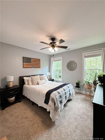 93 Falconridge Drive, Spring Lake, NC 28390