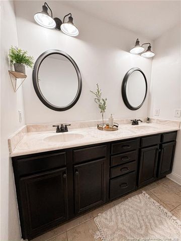 93 Falconridge Drive, Spring Lake, NC 28390