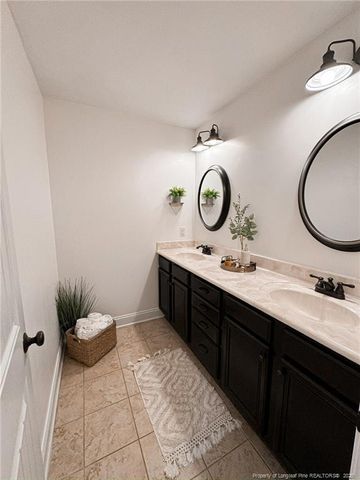 93 Falconridge Drive, Spring Lake, NC 28390