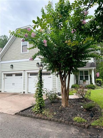 93 Falconridge Drive, Spring Lake, NC 28390