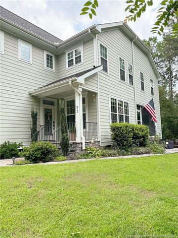 93 Falconridge Drive, Spring Lake, NC 28390