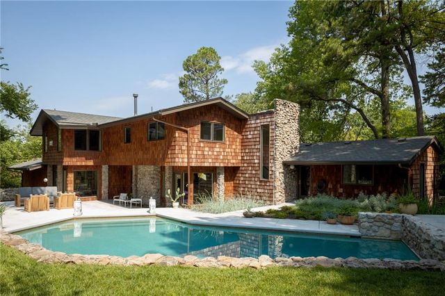 1917 Whispering Pines Circle, Norman, OK 73072