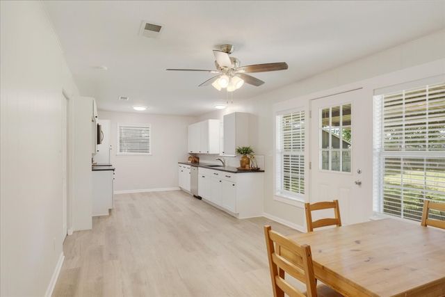 470 W Marshall Street, Van Alstyne, TX 75495