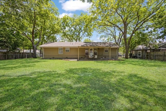 470 W Marshall Street, Van Alstyne, TX 75495