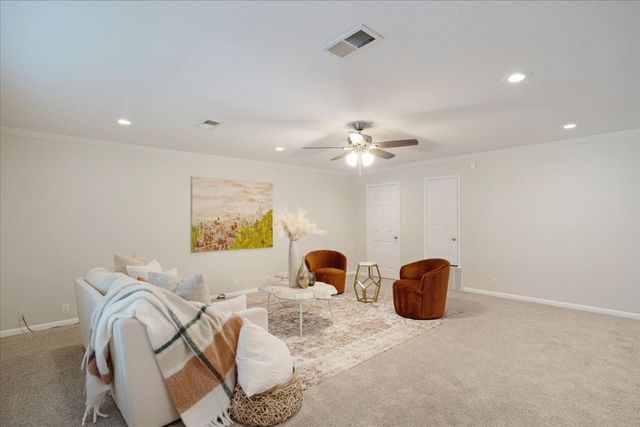 470 W Marshall Street, Van Alstyne, TX 75495