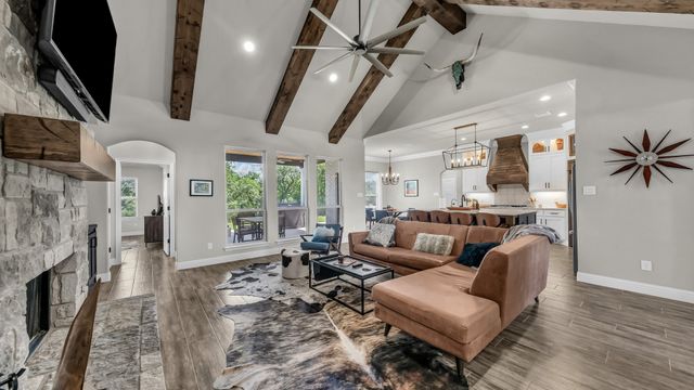 174 Bittersweet Trail, Weatherford, TX 76088