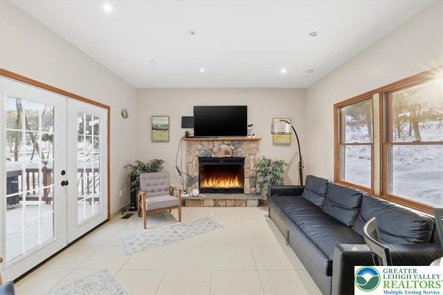 782 Lower Deer Valley Road, Jackson Twp, PA 18372