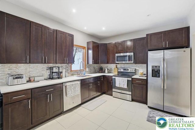 782 Lower Deer Valley Road, Jackson Twp, PA 18372