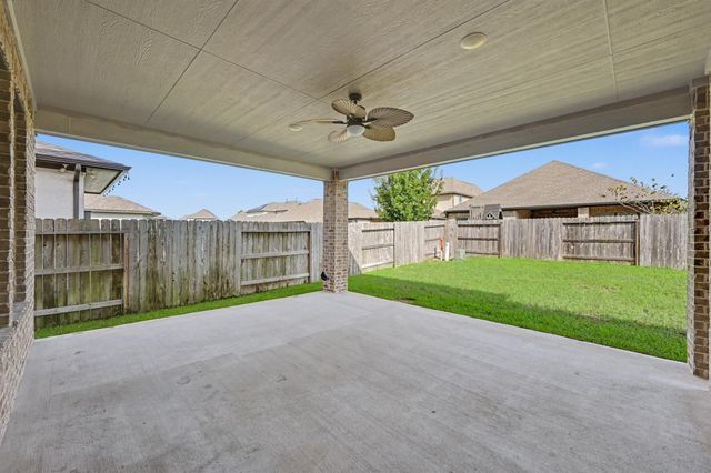 11931 Bazley Knoll Drive, Humble, TX 77346