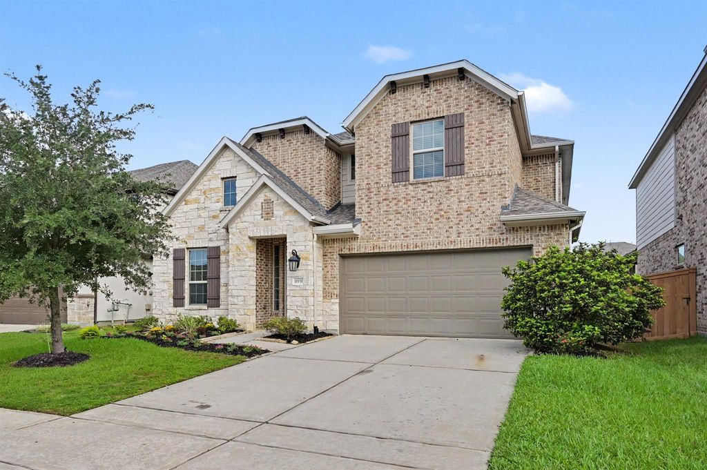 11931 Bazley Knoll Drive, Humble, TX 77346