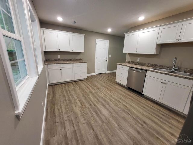 108 Lee Ann Court, Blanchester, OH 45107
