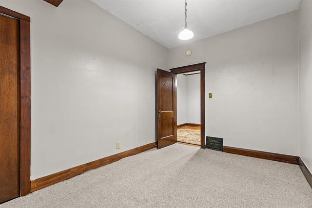 289 LEDGEVIEW AVENUE, Fond Du Lac, WI 54935
