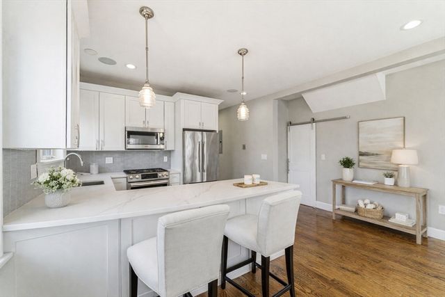 244 Eliot St 2, Milton, MA 02186