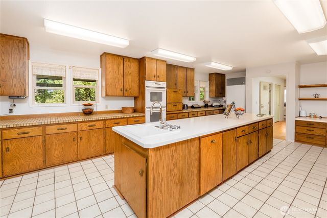 135 Rebel Lane, Port Angeles, WA 98362