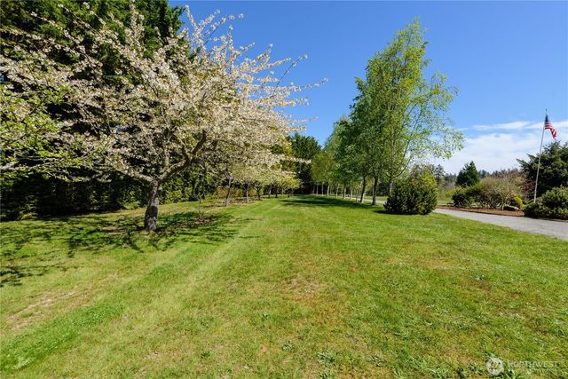 135 Rebel Lane, Port Angeles, WA 98362
