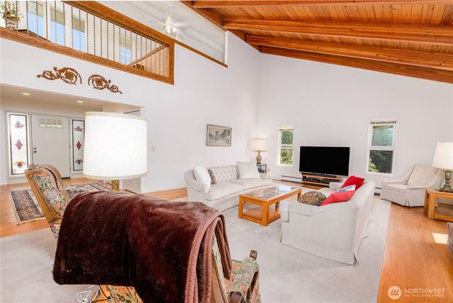 135 Rebel Lane, Port Angeles, WA 98362