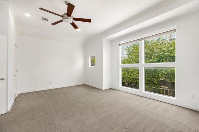 512 Jackson Hill Street, Houston, TX 77007