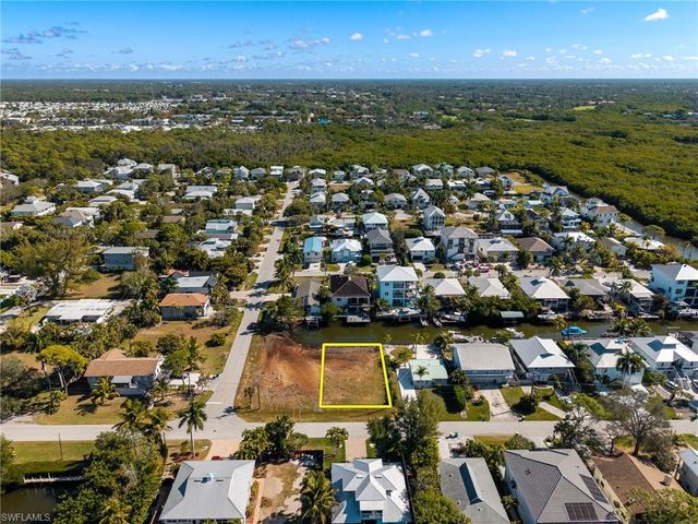 1292 Venetian WAY, Naples, FL 34110