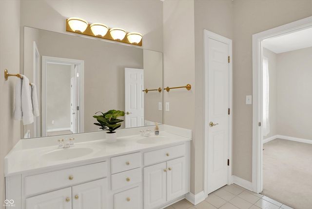 12083 Ashcroft Place, Carmel, IN 46032