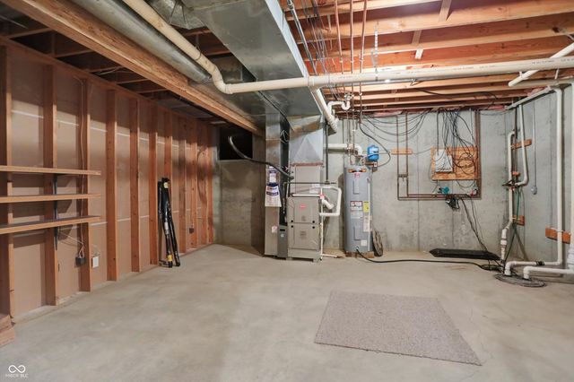 12083 Ashcroft Place, Carmel, IN 46032