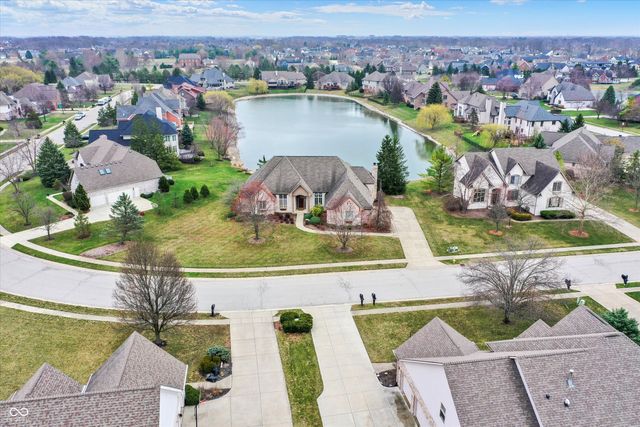 12083 Ashcroft Place, Carmel, IN 46032