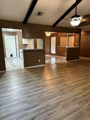 3919 Forest Bluff Drive, Kingwood, TX 77339