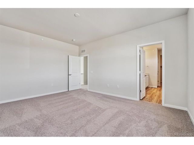 1422 Loraine Cir S, Erie, CO 80026