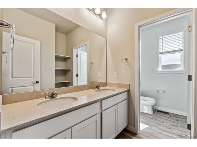 1422 Loraine Cir S, Erie, CO 80026