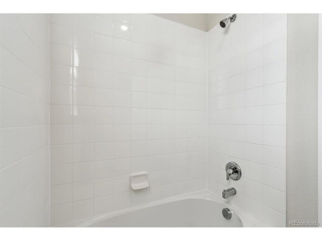 1422 Loraine Cir S, Erie, CO 80026