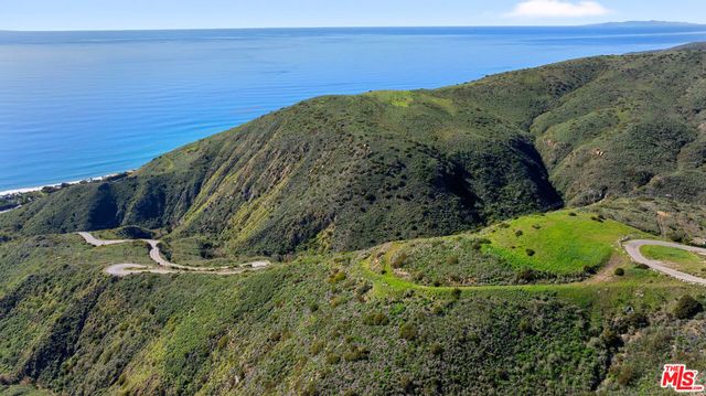 4250 Decker Edison Road, Malibu, CA 90265