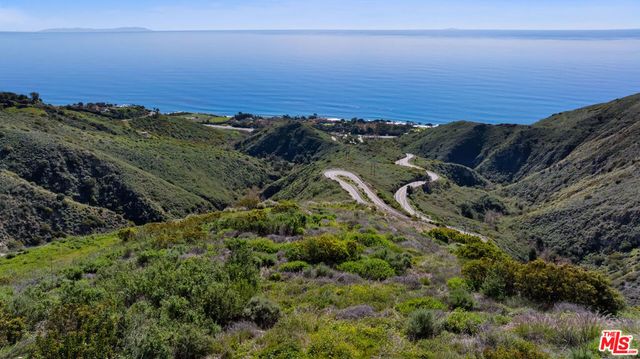 4250 Decker Edison Road, Malibu, CA 90265