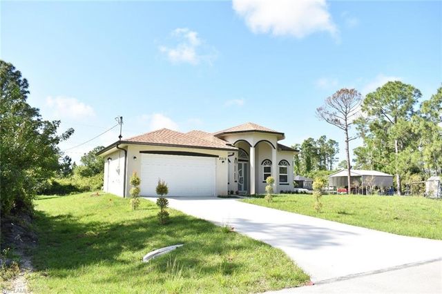 2515 45th ST W, Lehigh Acres, FL 33971