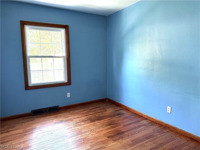 1520 Gypsy Lane, Niles, OH 44446