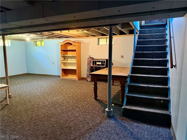 1520 Gypsy Lane, Niles, OH 44446
