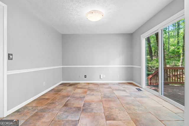306 Covey Court, Woodstock, GA 30188