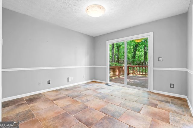 306 Covey Court, Woodstock, GA 30188
