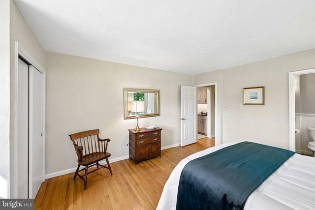 36 DOGWOOD LN, Glen Mills, PA 19342