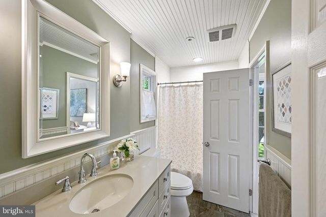 36 DOGWOOD LN, Glen Mills, PA 19342