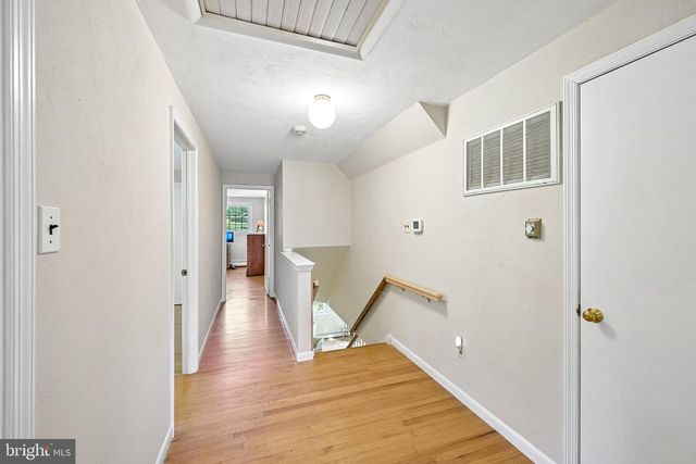 36 DOGWOOD LN, Glen Mills, PA 19342