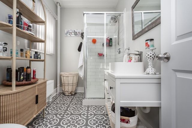 100 Potter Street, Dartmouth, MA 02748